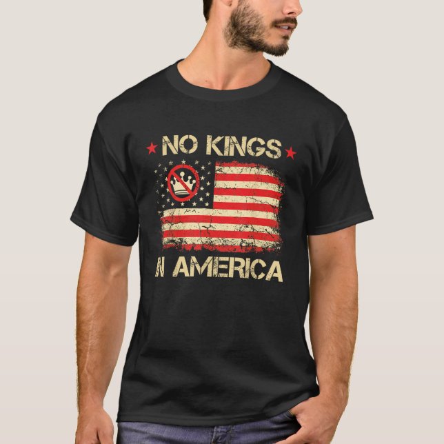 Camiseta Sem Kings Na América, A Democracia De Bandeiras Do (Frente)