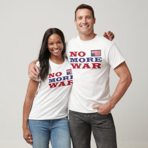 Camiseta Sem mais guerra com bandeira