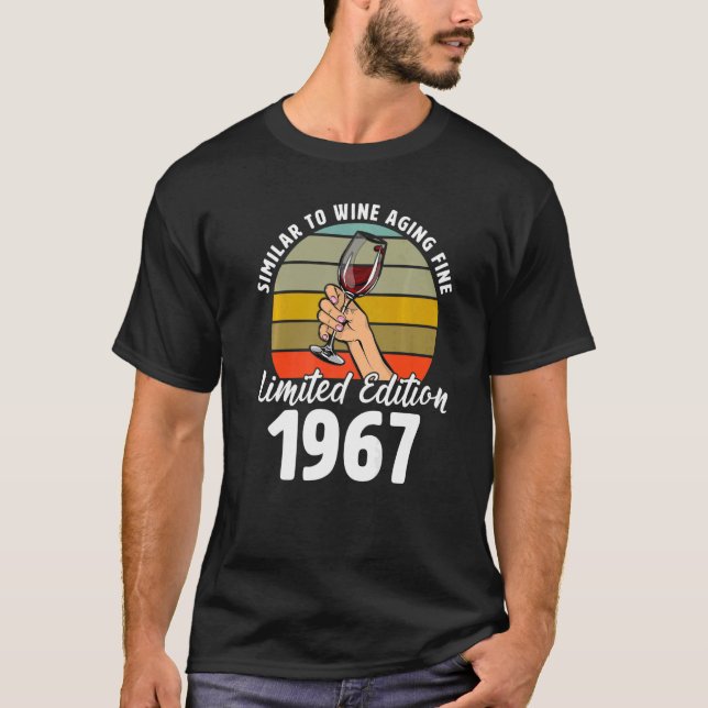 Camiseta Semelhante ao Nascer fino para envelhecimento do v (Frente)