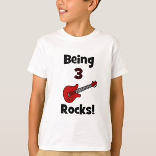 Camiseta Sendo 3 rochas! Com o balancim de Rockstar da