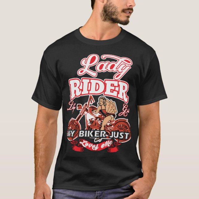 CAMISETA SENHORA BIKER, MINHA BICICLETA ME AMA A CAMISECER (Frente)