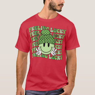 Camiseta Sentir-se feliz Dia de São Patrício de Shamrock