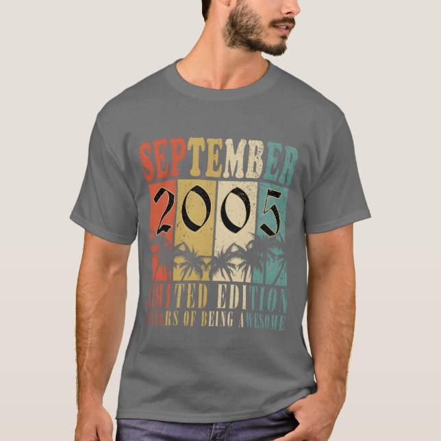Camiseta september 2005 vintage birthday vintage gift retro (Frente)