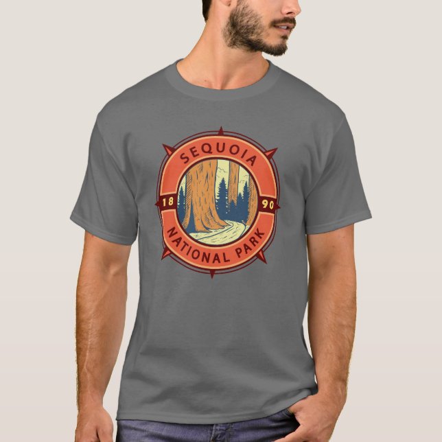 Camiseta Sequoia National Park Illustration Compass Retroat (Frente)