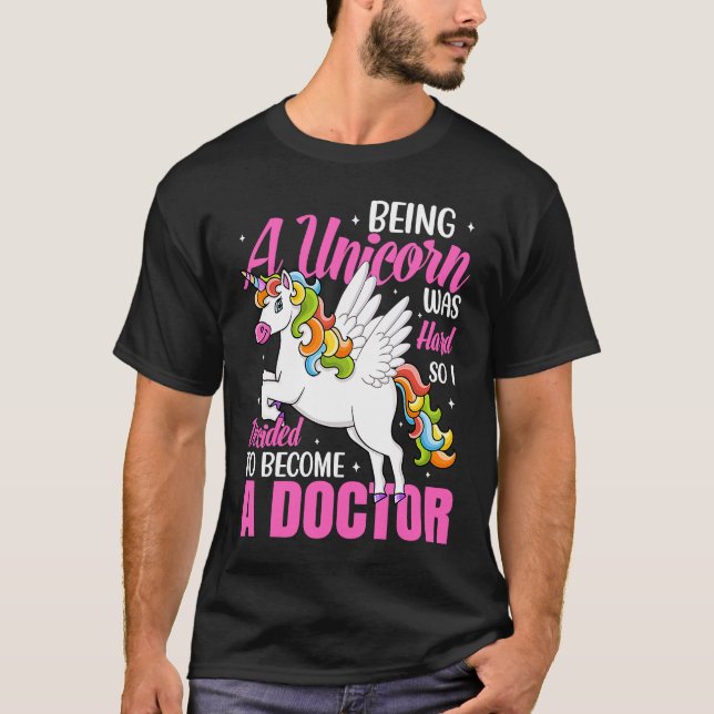 Camiseta Ser Médico Unicórnio Estudantes De Faculdade De Me (Frente)