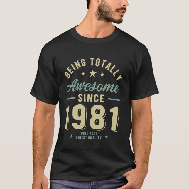Camiseta Ser Totalmente Incrível Desde 1980 (Frente)