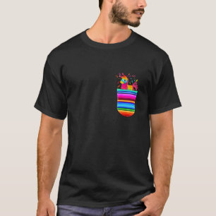 Camiseta Serape Pocket Pinata Mexicana Fiesta Não É Real