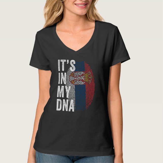 Camiseta Serbia It's In My DNA Cute Serb Fingerprint Serbia (Frente)