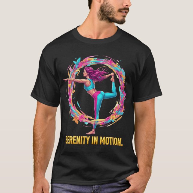Camiseta Serenidade Em Movimento Bold Pop Art Ioga Dançarin (Frente)