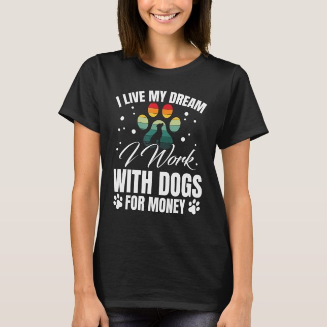 Camiseta Serviço de Cuidados Diários dos Cães Essenciais (Frente)