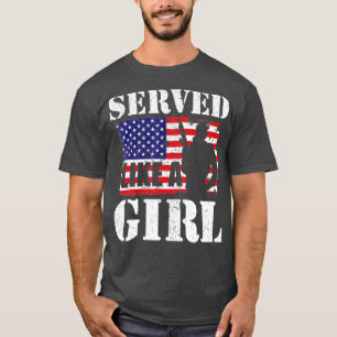 Camiseta Servida Como Uma Garota Mulher Veterana Dia