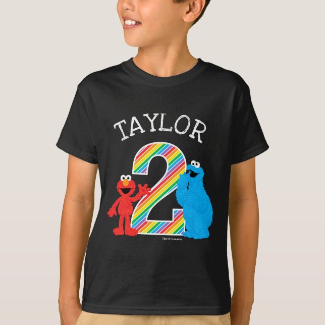 Camiseta Sesame Street Pals Chalkboard Rainbow 2nd Birthday (Frente)