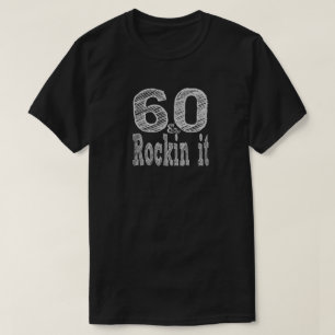 Camiseta Sessenta e seis anos