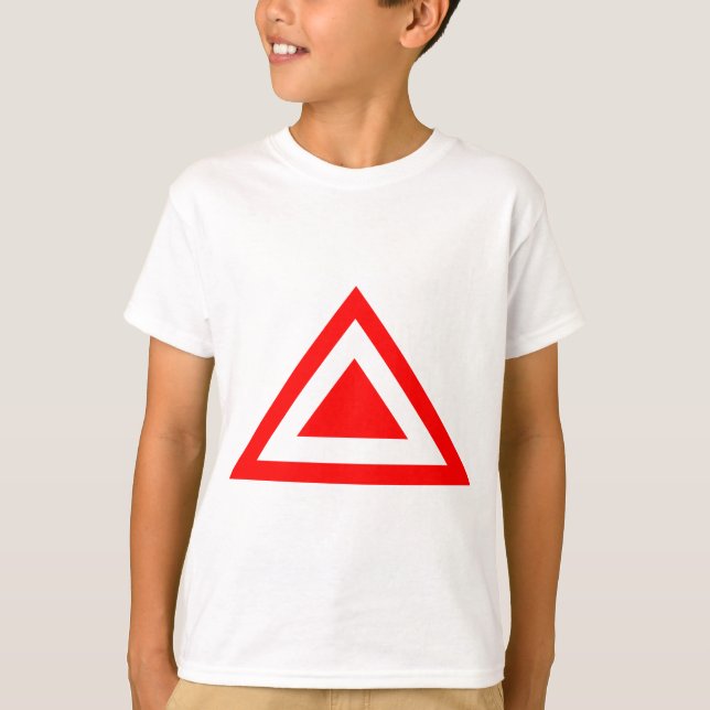 Camiseta Seta Triangular 01 (Frente)