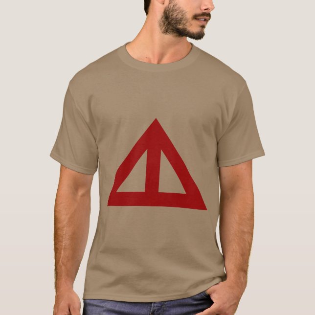 Camiseta Seta Triangular Dividida (Frente)