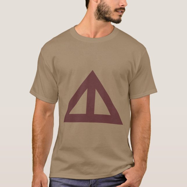 Camiseta Seta Triangular Dividida (Frente)