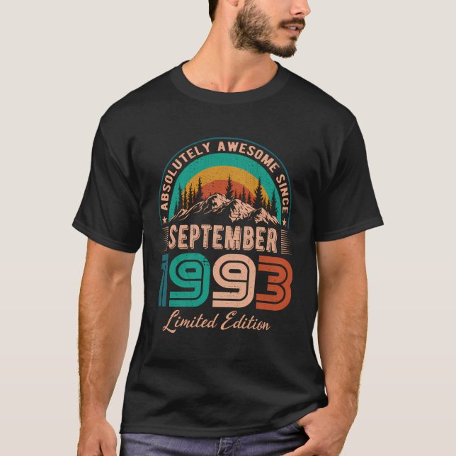 Camiseta Setembro De 1993 Aniversário Espetacular Desde 19  (Frente)