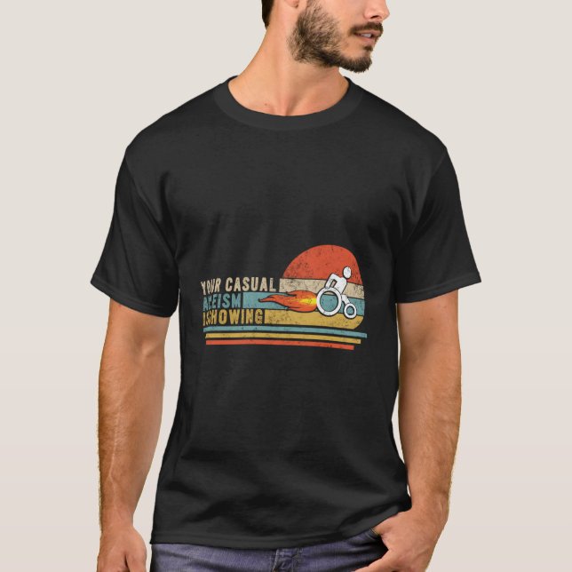 Camiseta Seu Ableismo Casual Está Mostrando Deficiência (Frente)