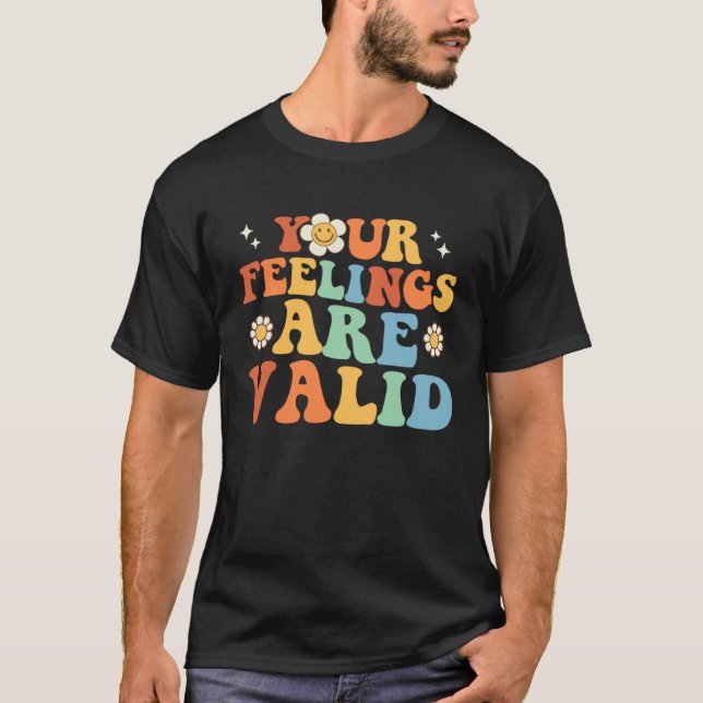 Camiseta Seus Sentimentos São Válidos Fofo Retro Saúde Ment (Frente)