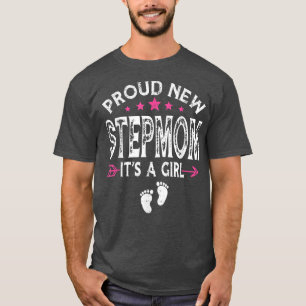 Camiseta Sexo de Família Bonita Revela Orgulhosa Nova Etapa