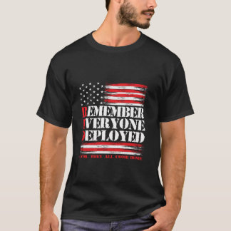 Camiseta Sexta-Feira Vermelha Militar Na Sexta-Feira Nós Ve