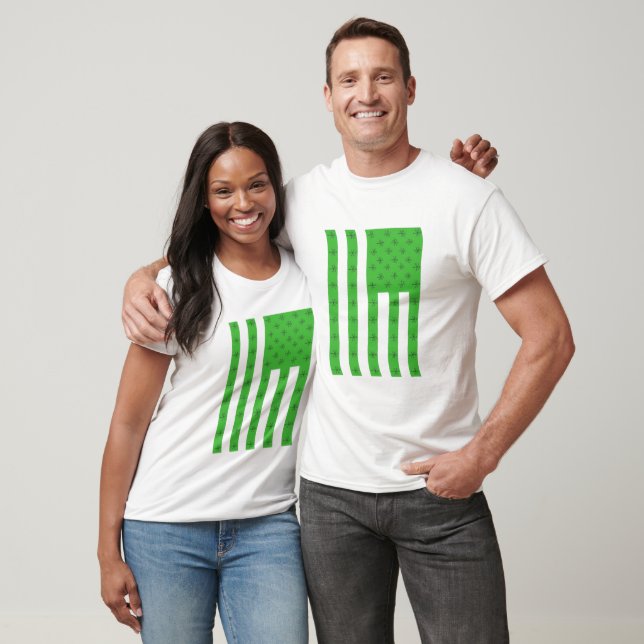 Camiseta Shamrock  American Flag Square St Patricks Day (Unissex)