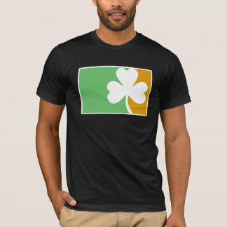 Camiseta Shamrock irlandês