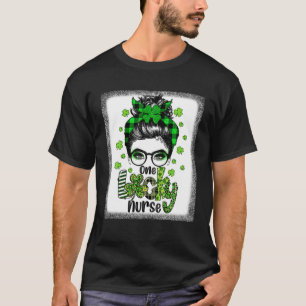 Camiseta Shamrock One Lucky Nurse Messy Bun Funny Rua Patr