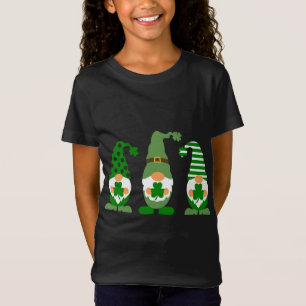 Camiseta Shamrocks - Um Toque de Sorte Irlandesa
