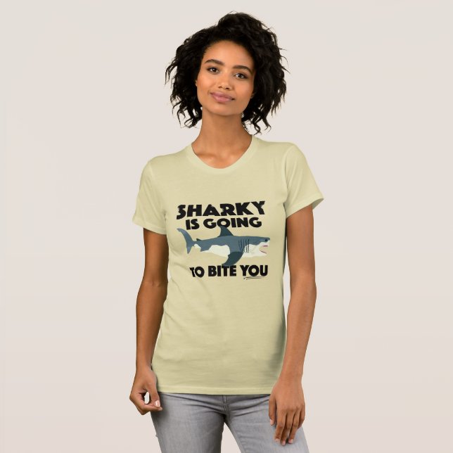 Camiseta Sharky vai morder você Design - Bella feminina (Frente Completa)
