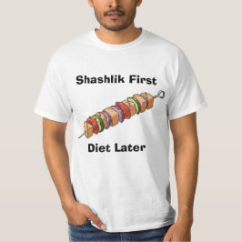 Camiseta Shashlik ou espetinho é um prato de carne grelhada