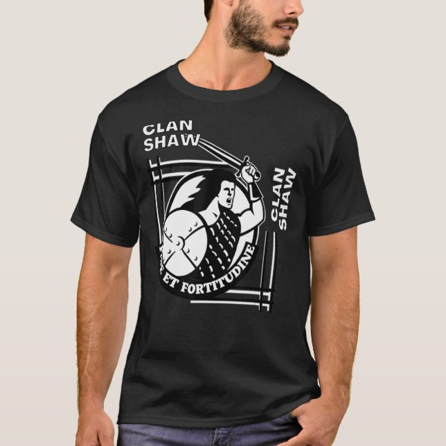 Camiseta Shaw Clan Gaelic Motto Swordsman (Frente)
