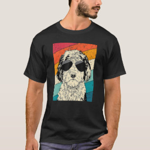 Camiseta Sheepadoodle retroativo com alça de óculos escuros