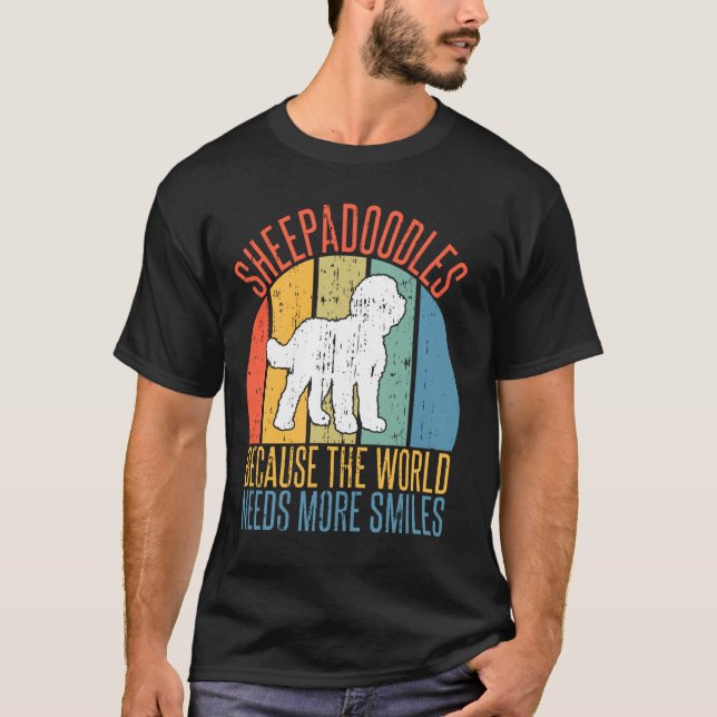 Camiseta Sheepadoodles Porque o mundo precisa de mais sorri (Frente)