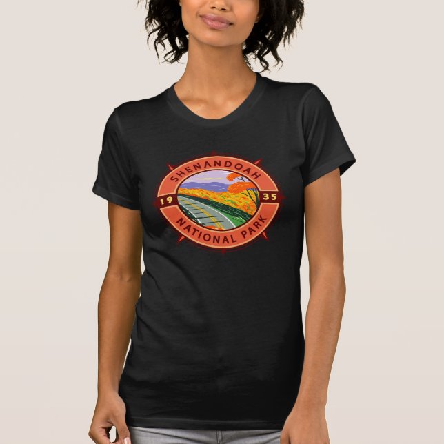 Camiseta Shenandoah National Park Retro Compass Emblem (Frente)