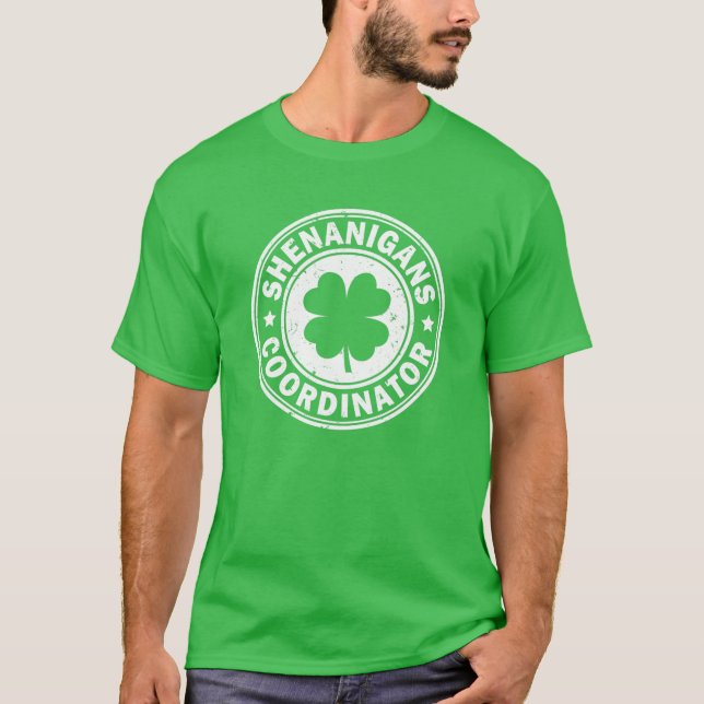 Camiseta Shenanigans Coordenador Dia de São Patrício Shamro (Frente)