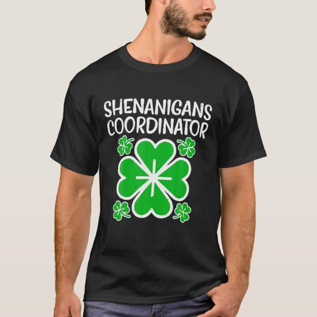 Camiseta Shenanigans Coordinator Funny St Patricks Day Teac (Frente)