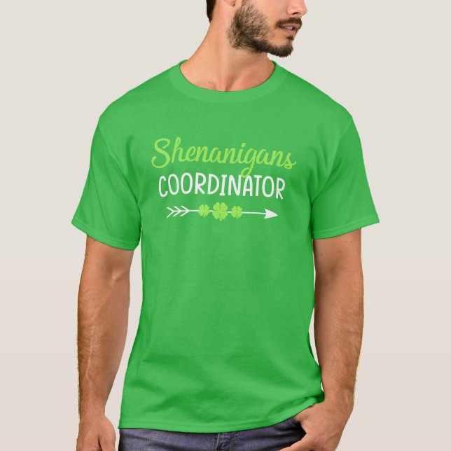 Camiseta Shenanigans Coordinator Funny Teacher St Patrick's (Frente)