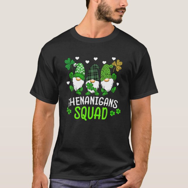 Camiseta Shenanigans Squad Dia de São Patrício Gnomos Green (Frente)