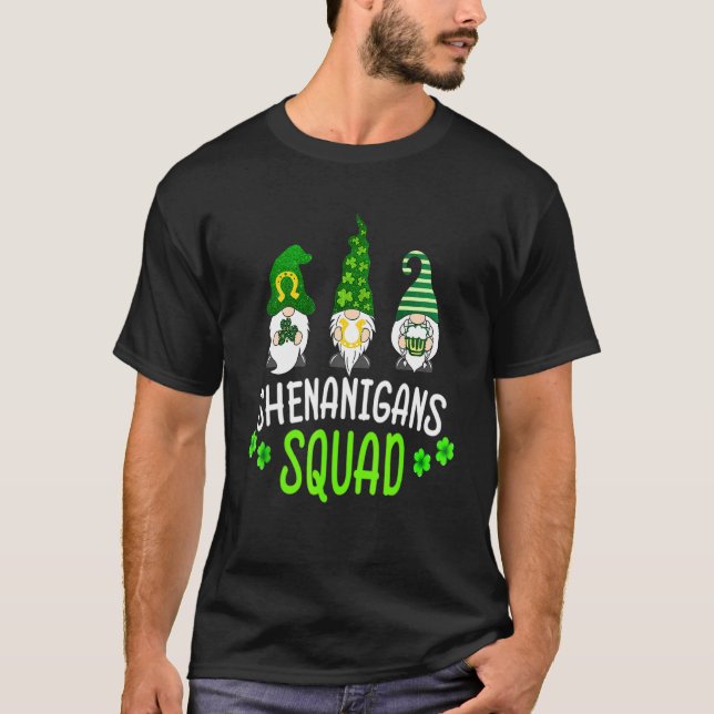 Camiseta Shenanigans Squad Dia de São Patrício Gnomos Green (Frente)