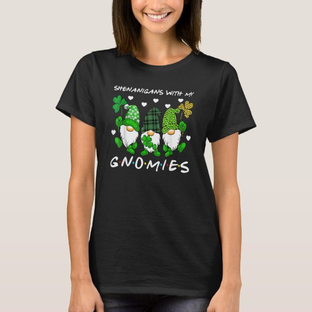 Camiseta Shenanigans With My Gnomies St Patrick's Day Gnome (Frente)