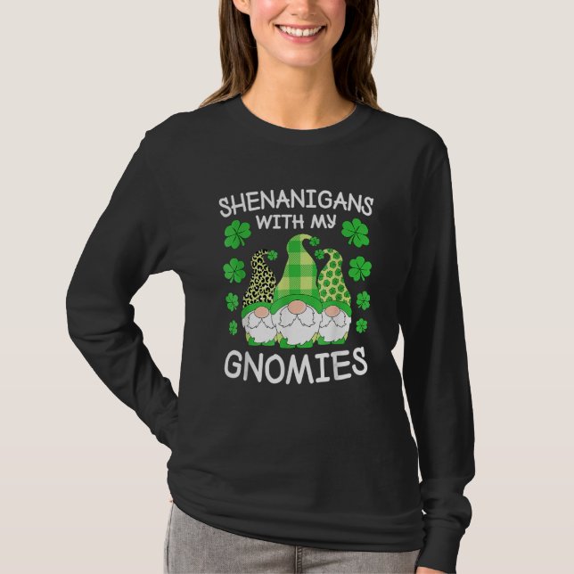 Camiseta Shenanigans With My Gnomies St Patrick's Day Gnome (Frente)