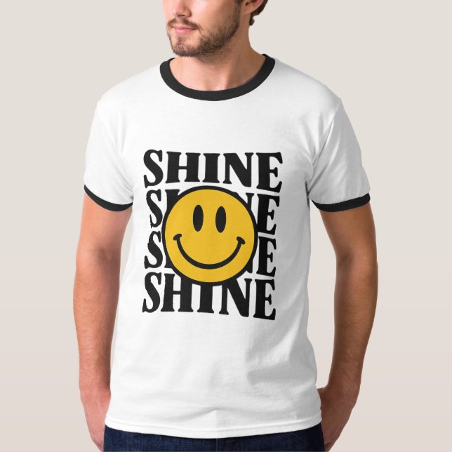 Camiseta SHINE Retro Smiley Face Bold Typography T-Shirt (Frente)