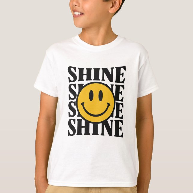 Camiseta SHINE Retro Smiley Face Bold Typography T-Shirt (Frente)