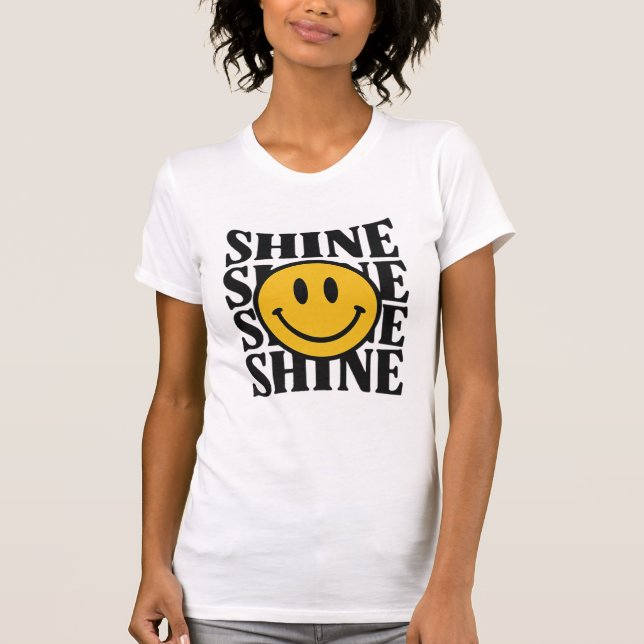 Camiseta SHINE Retro Smiley Face Bold Typography T-Shirt (Frente)