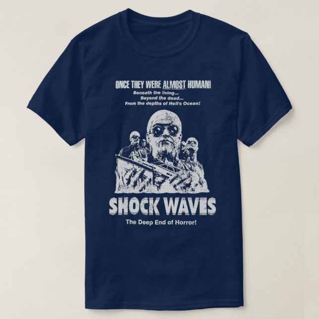 Camiseta Shock Waves 70s Zombie Horror Movie (Frente do Design)