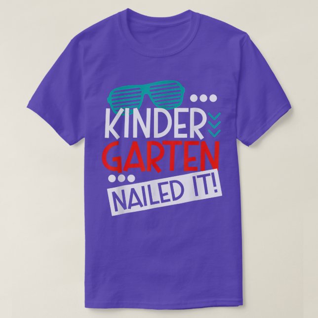Camiseta Shutter Sunglass Kindergarten Arrumou Estudante De (Frente do Design)