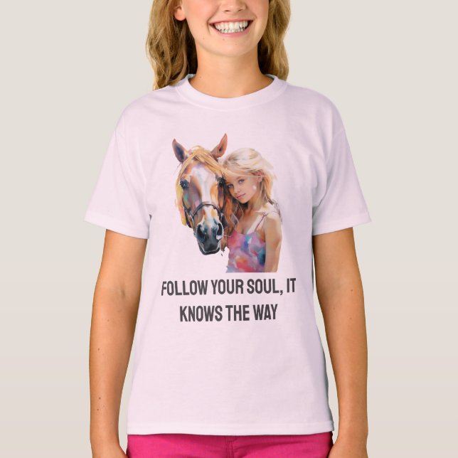 Camiseta Siga a sua alma - Camisa-T fofa de Cavalo Inspirac (Frente)