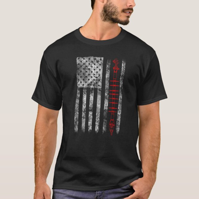 Camiseta Silhouette Line Posta Insulator American Flag Line (Frente)
