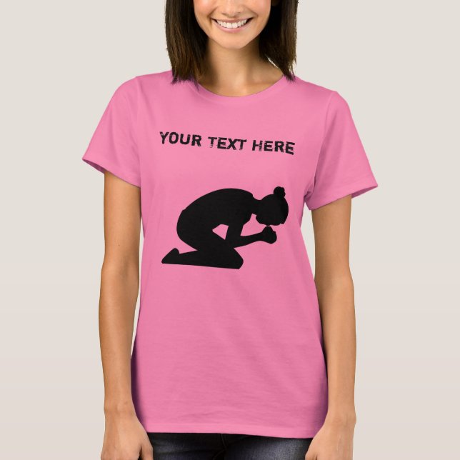 Camiseta Silhueta da mulher em seus joelhos que Praying (Frente)